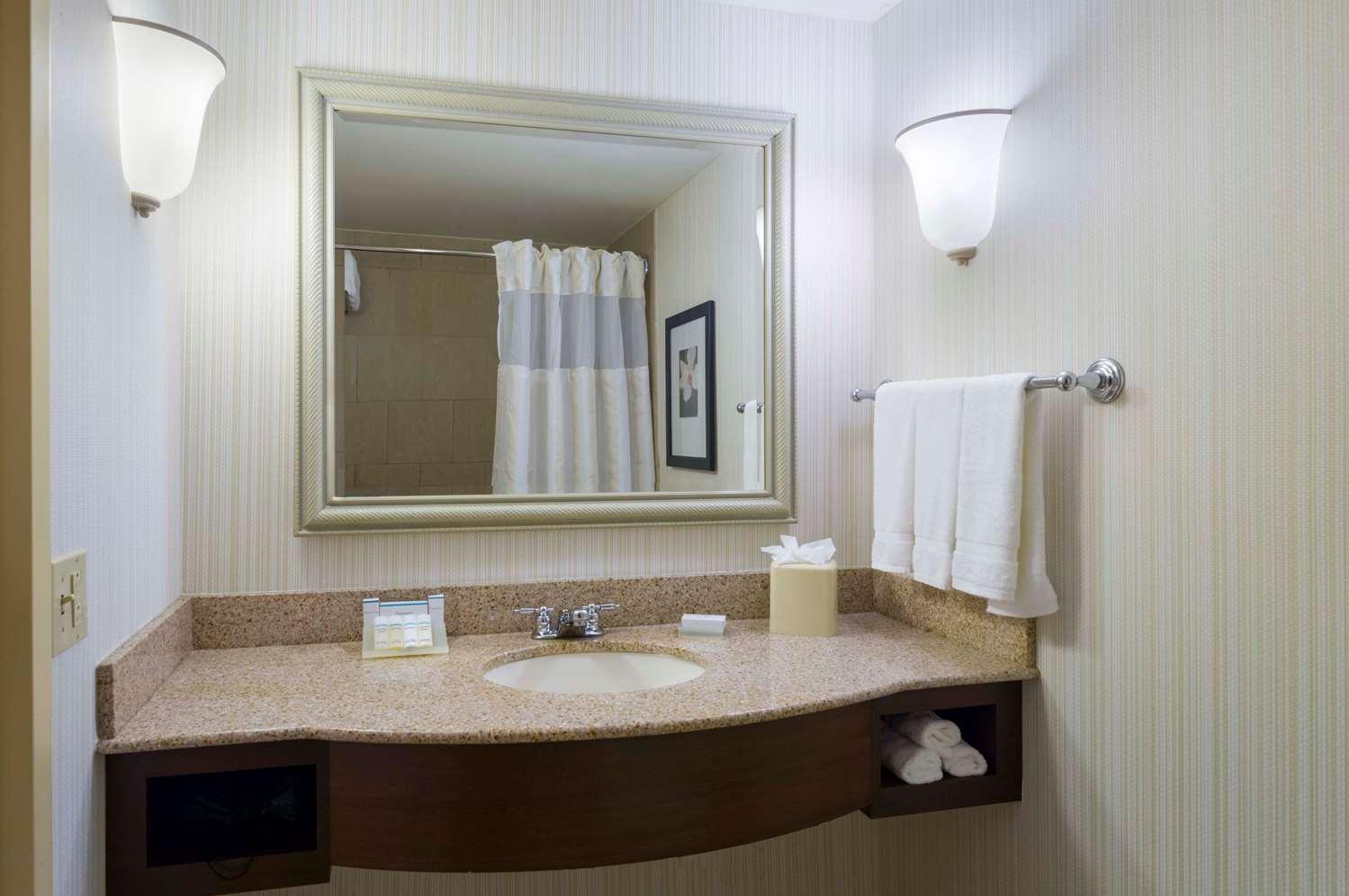 HILTON GARDEN INN HARTFORD SOUTH-GLASTONBURY — 2