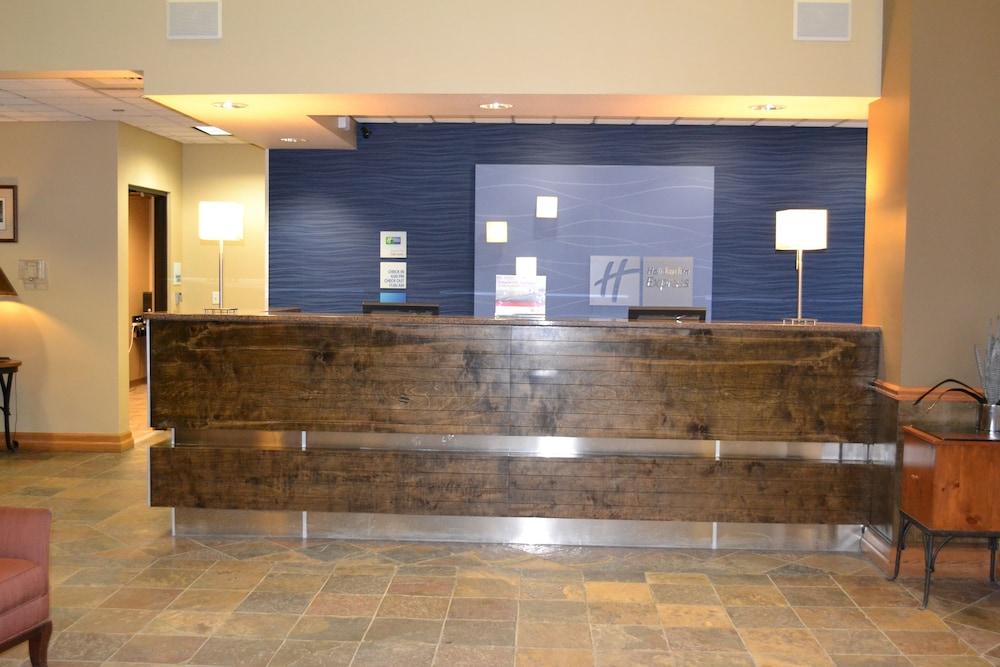 HOLIDAY INN EXPRESS HOTEL AND SUITES BOZEMAN WEST — 5