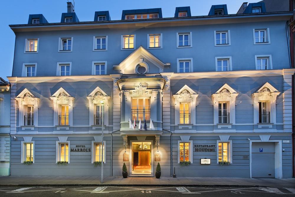 MARROL'S HOTEL — 1