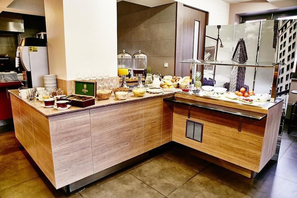 BEST WESTERN Hotel Roca — 10