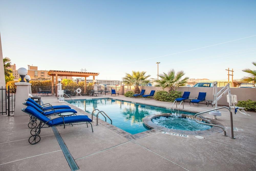 Hilton Garden Inn El Paso University — 6