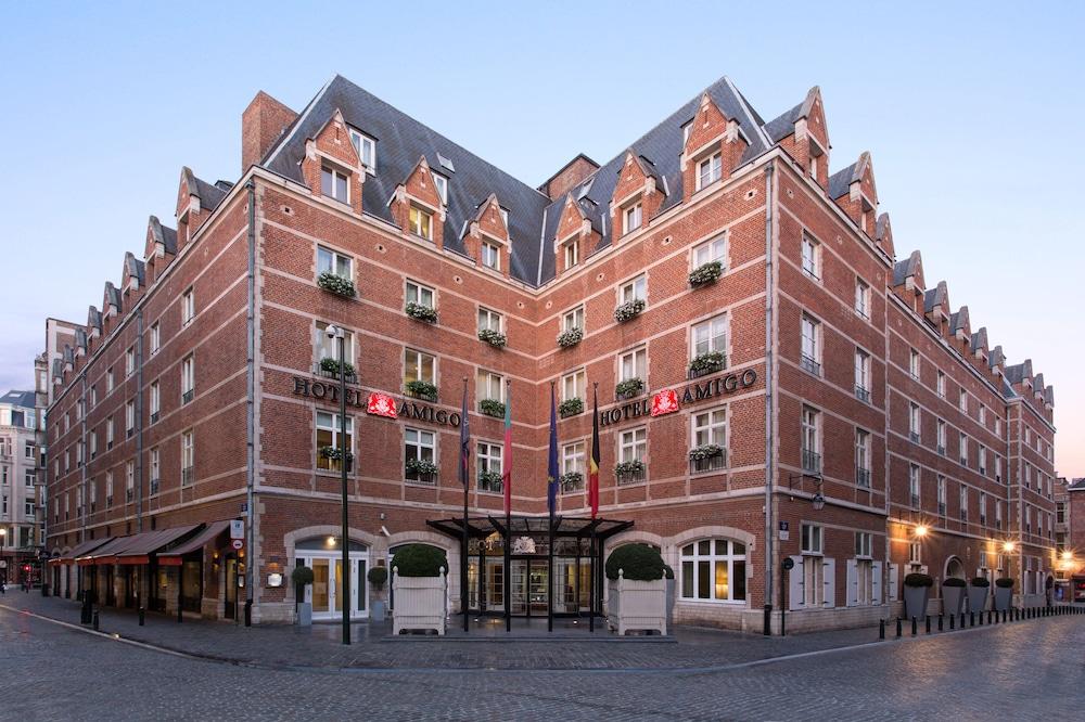 Hotel Amigo — 1
