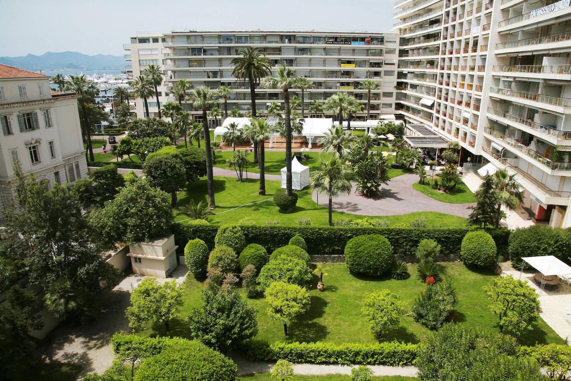 JW MARRIOTT CANNES — 5