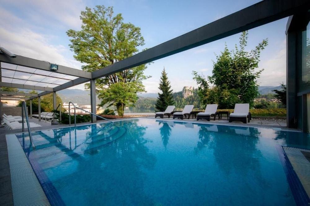 Hotel Savica 1095178 — 1