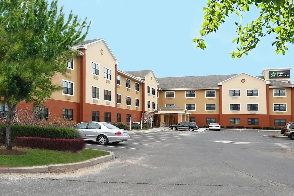Extended Stay America - Hartford - Manchester