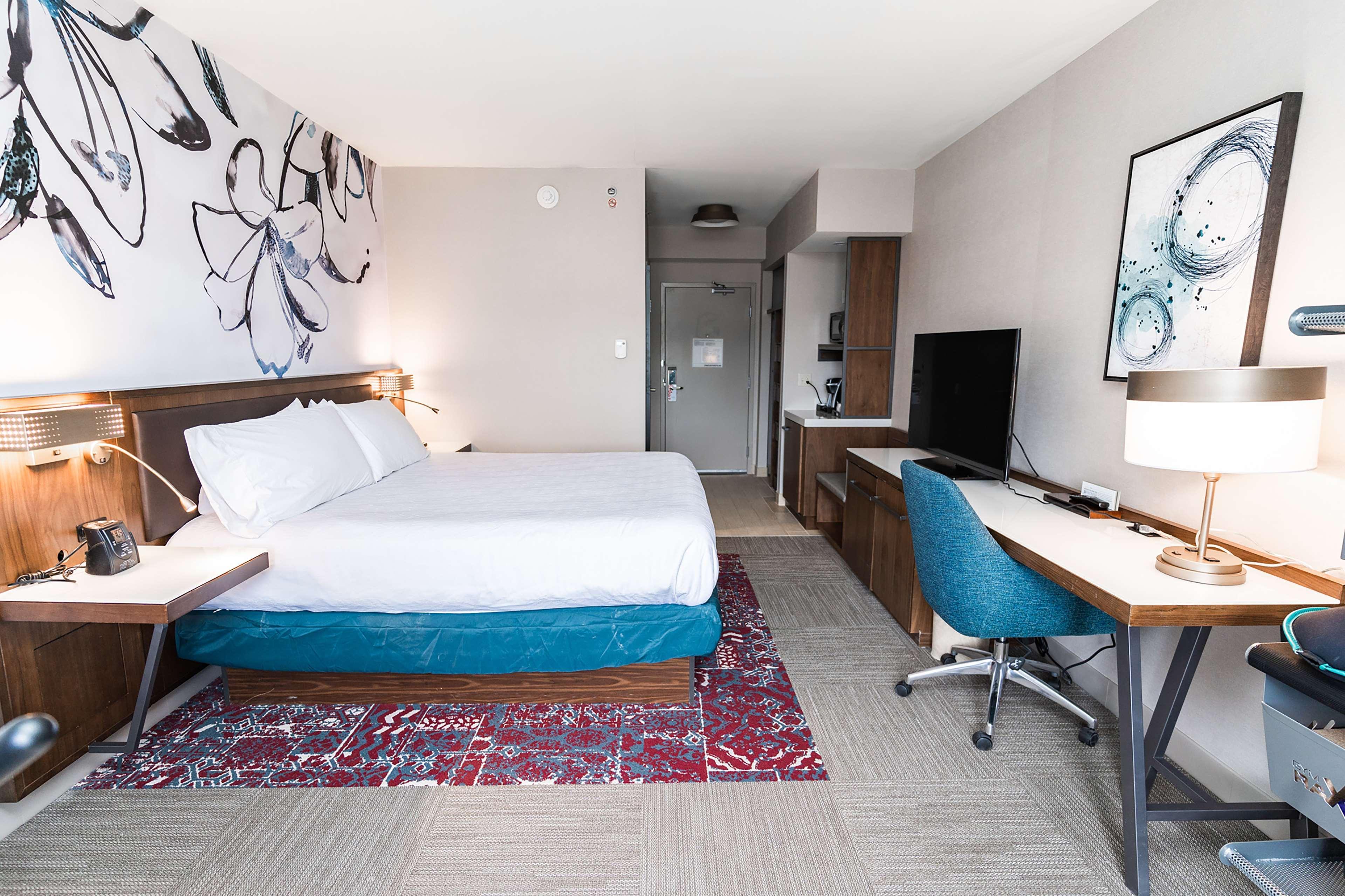 HILTON GARDEN INN FAIRFAX — 9