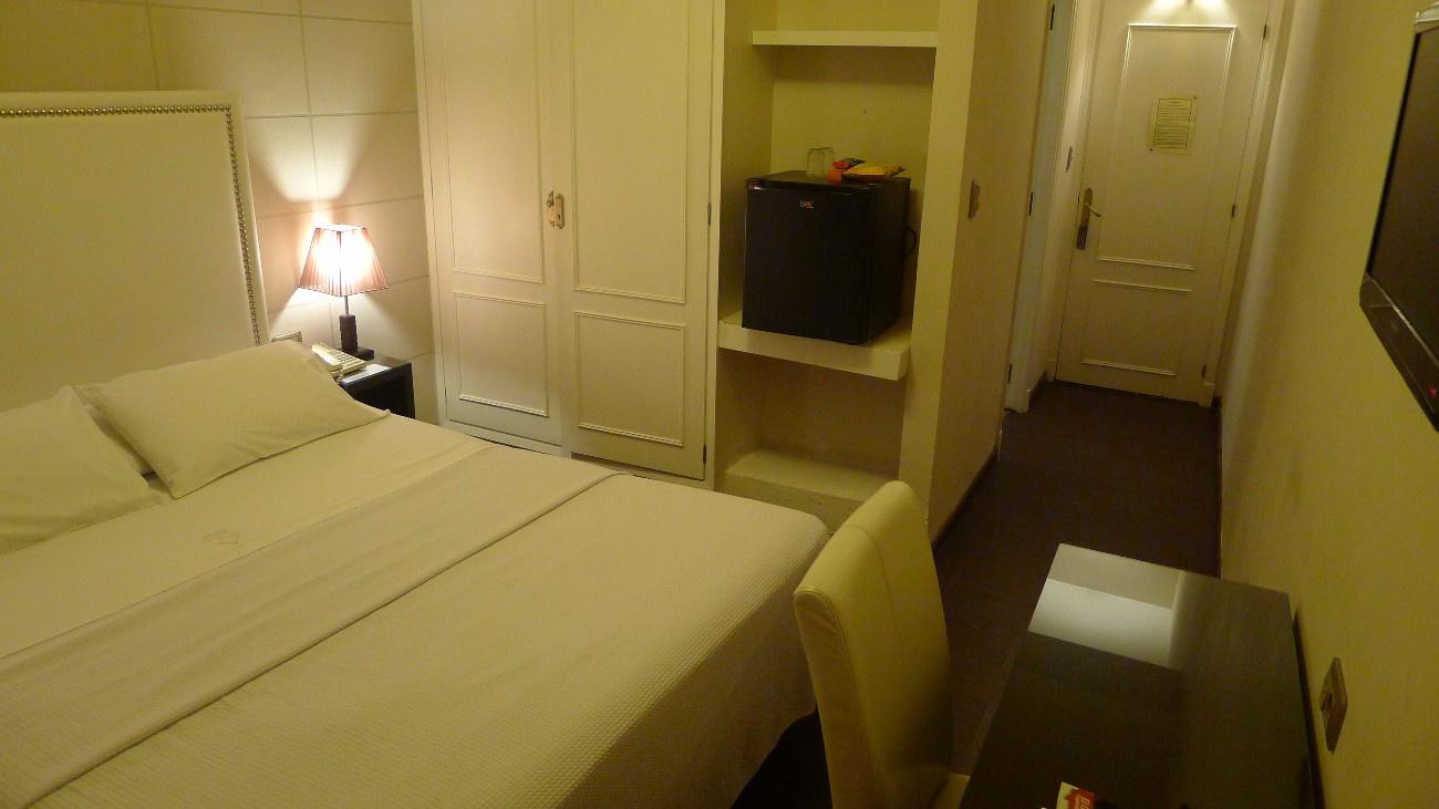 HOTEL ALVEAR — 9