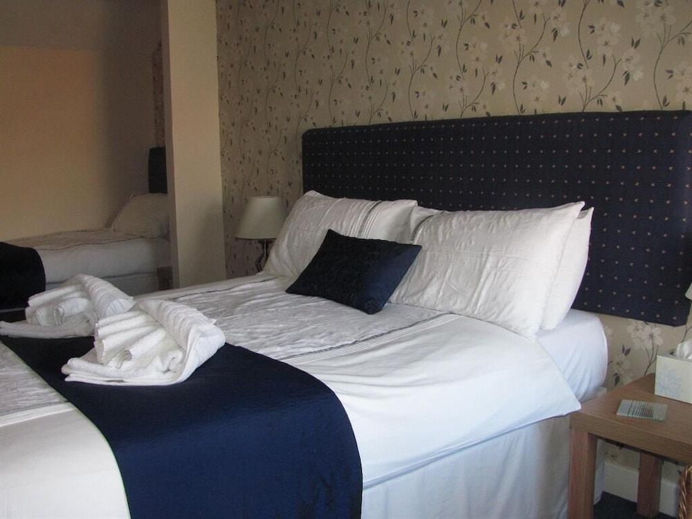 Branston Lodge - Guest House — 8