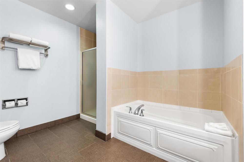 Hilton Garden Inn Amarillo — 1