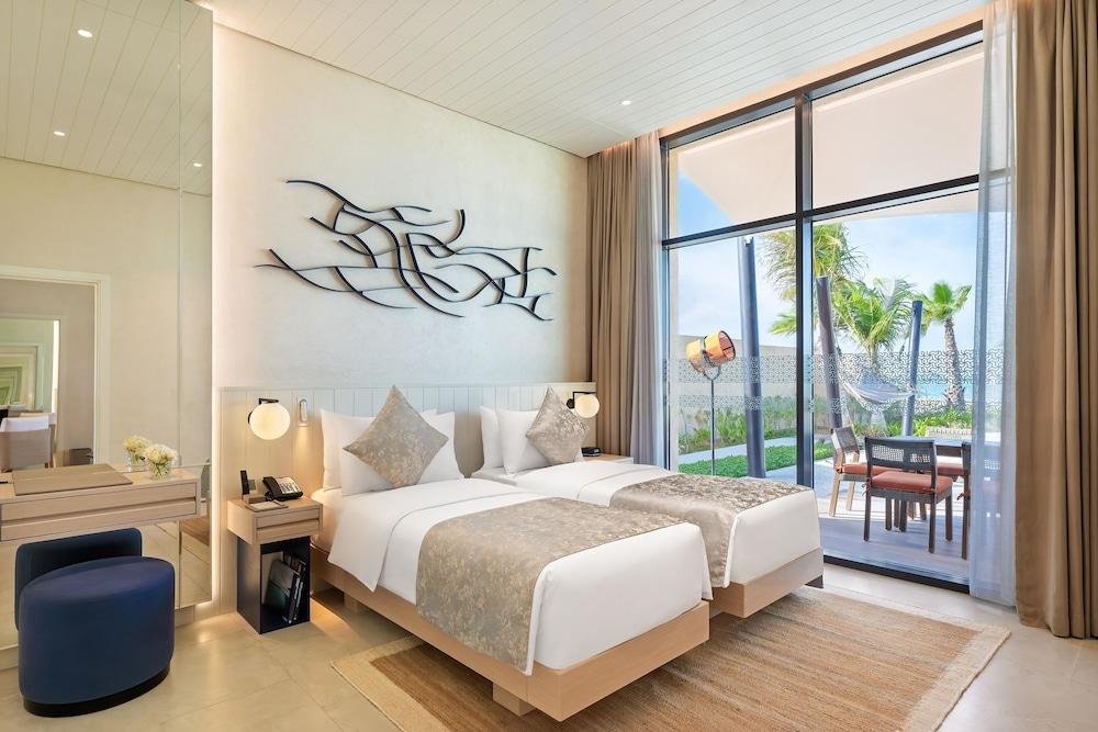 Bab Al Nojoum Hudayriyat Villas — 8