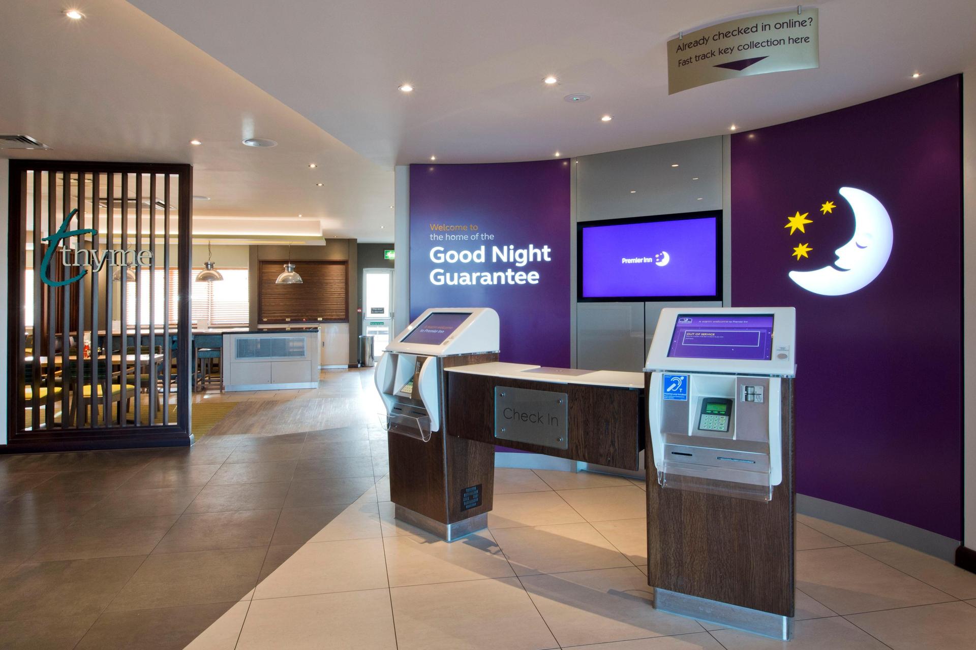 Premier Inn Glasgow Braehead — 5