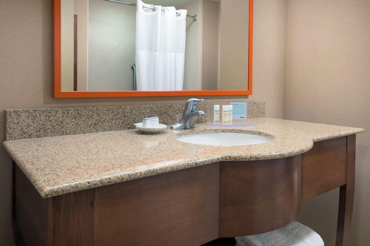 Hampton Inn Springfield South Enfield — 6