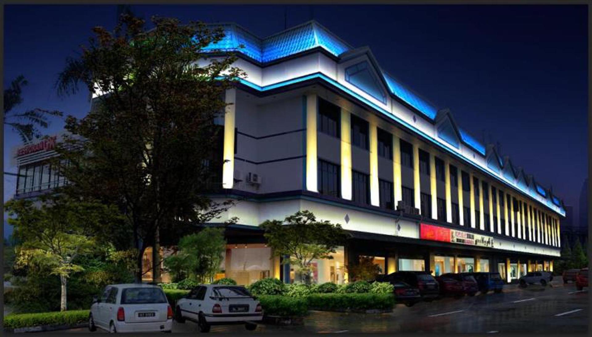 GRAND CITY HOTEL — 1