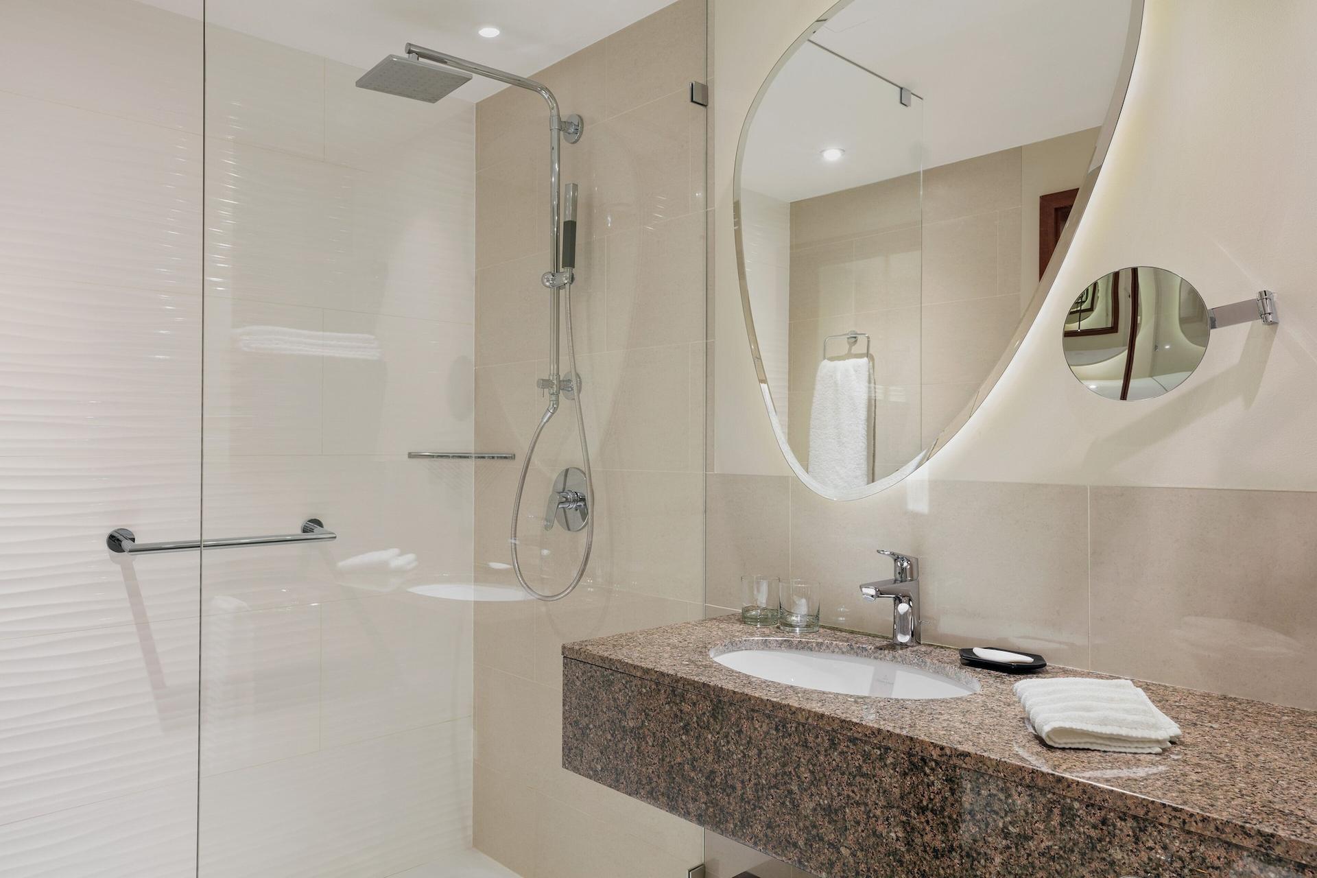 WESTIN WARSAW 133374 — 7
