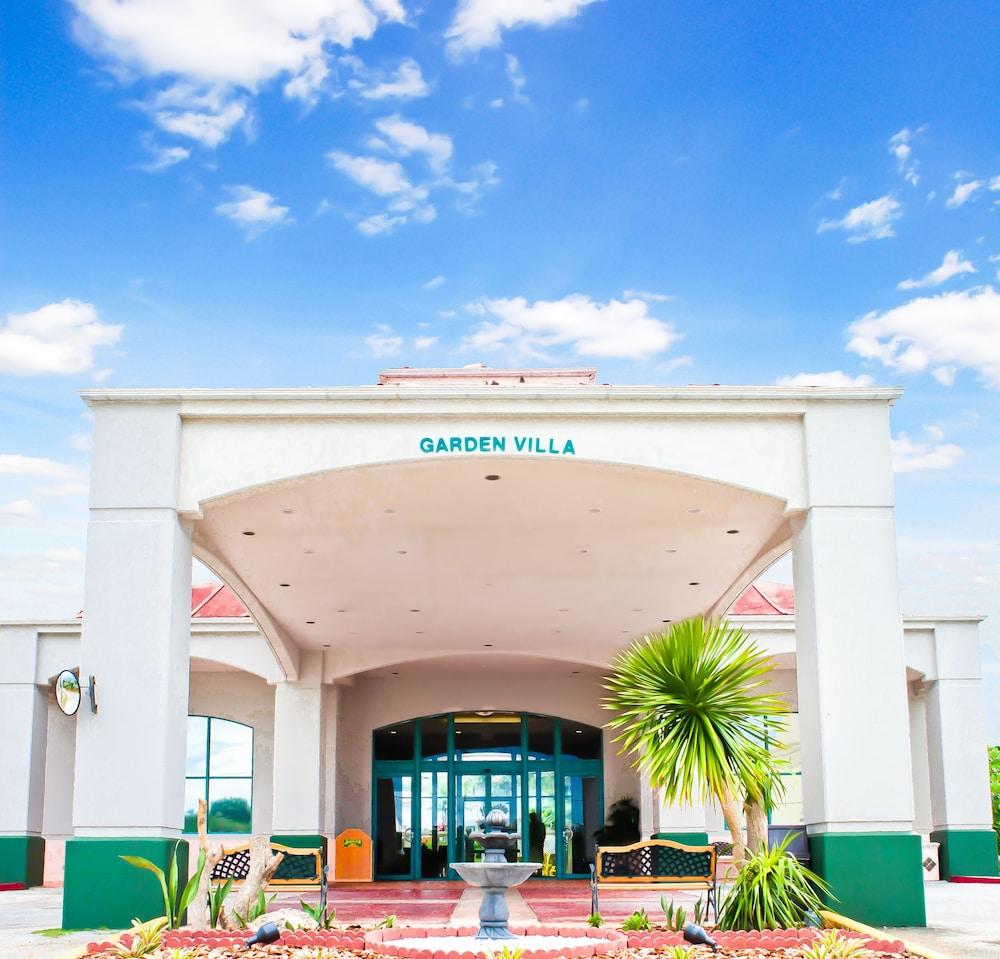 Garden Villa Hotel — 6