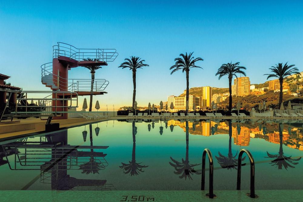 Monte-Carlo Beach Hotel 986645 — 1
