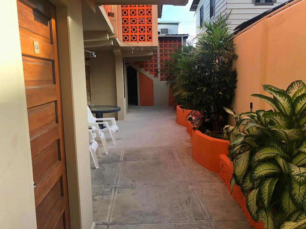 THE BAKADEER INN — 1