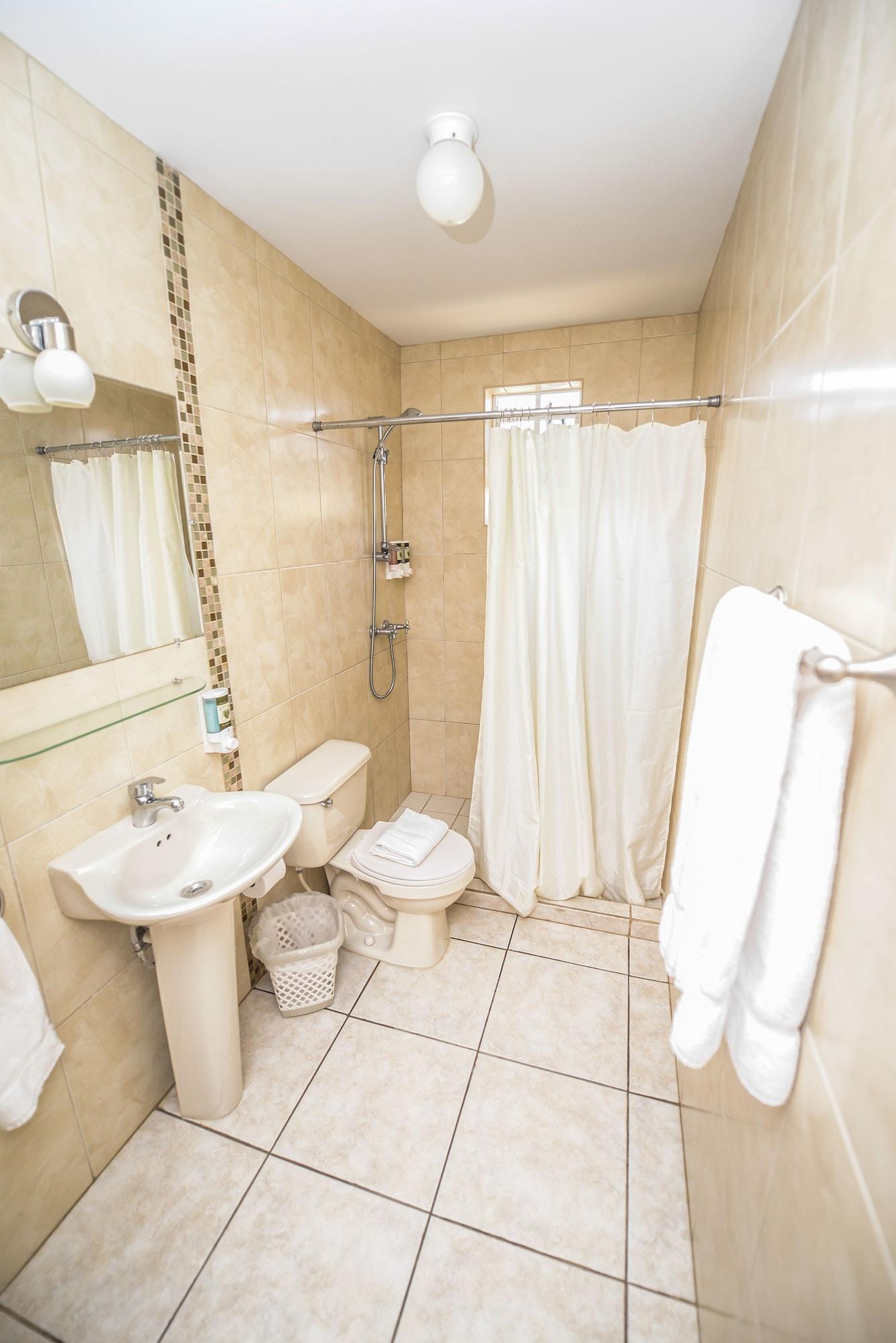 ARUBA TROPIC APARTMENTS — 5