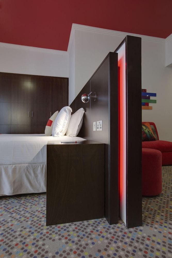 Mena Aparthotel — 5