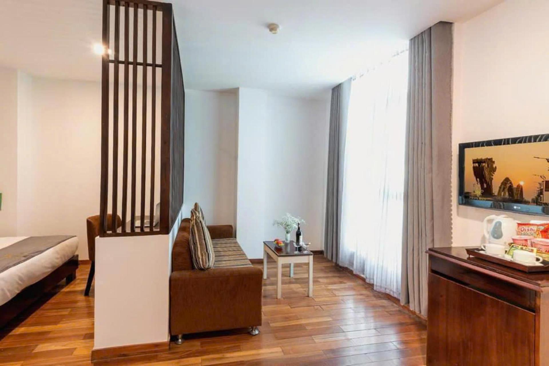 Big Home Hotel — 1