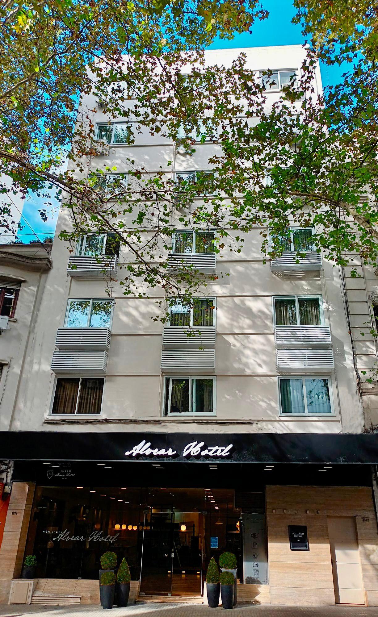HOTEL ALVEAR