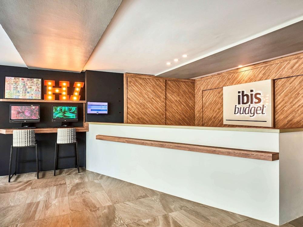 ibis budget Singapore Pearl — 7