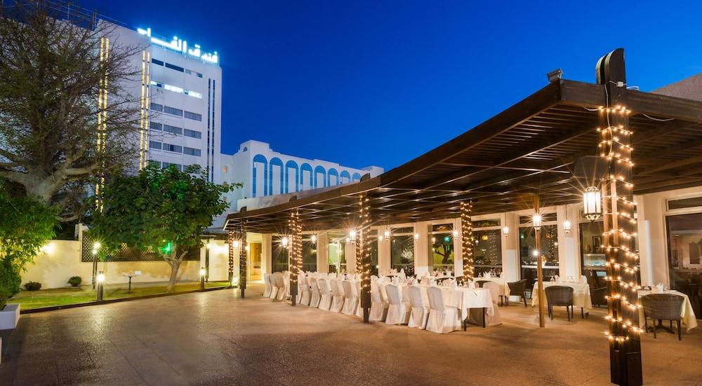 AL FALAJ HOTEL 83460 — 1