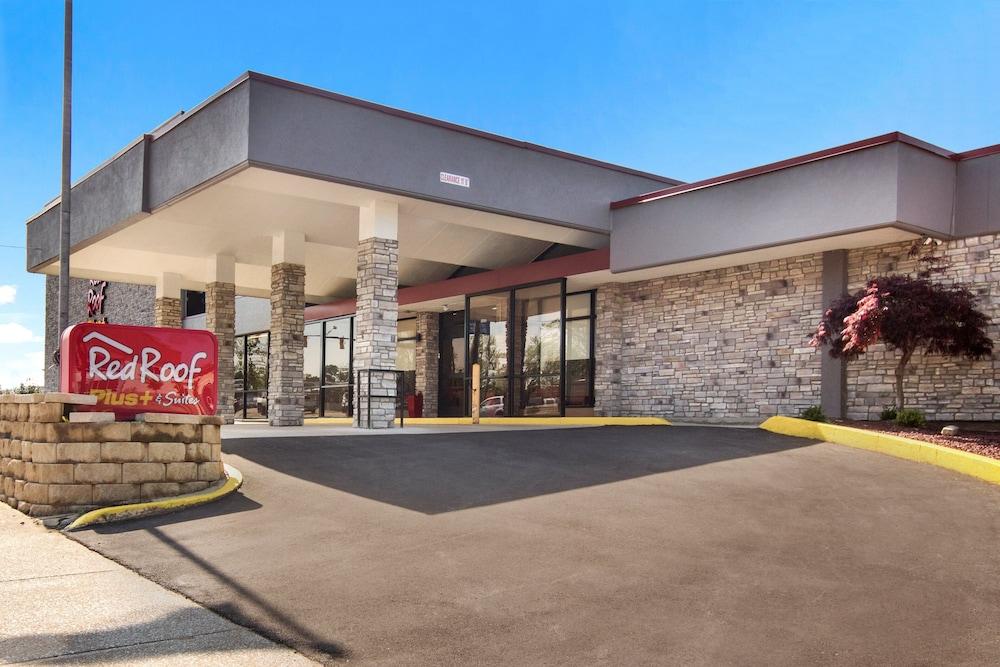 Red Roof PLUS & Suites Erie — 2