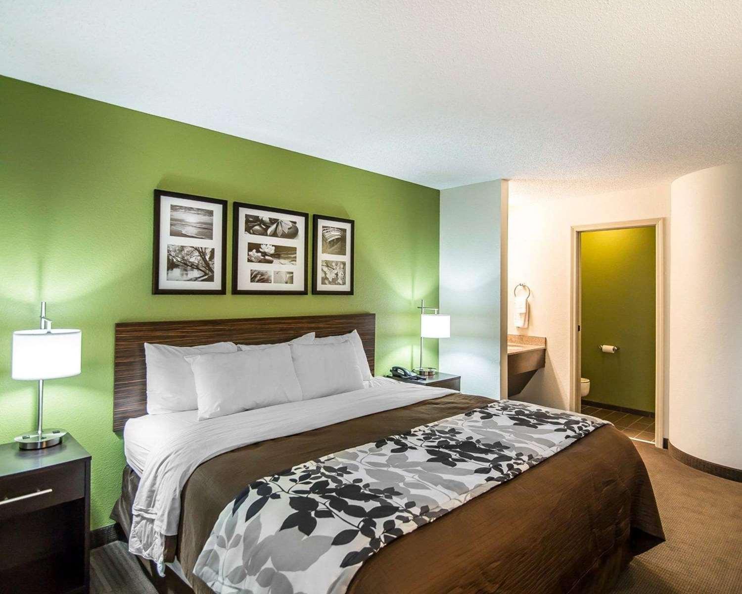 Sleep Inn Joplin — 10