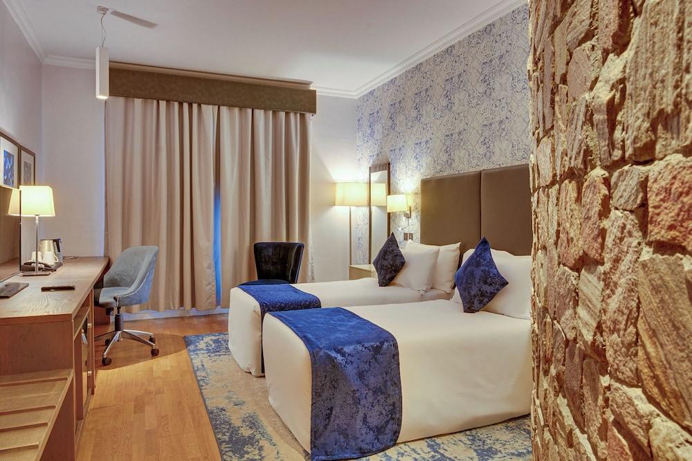 Leola Hotel Lkeja — 6