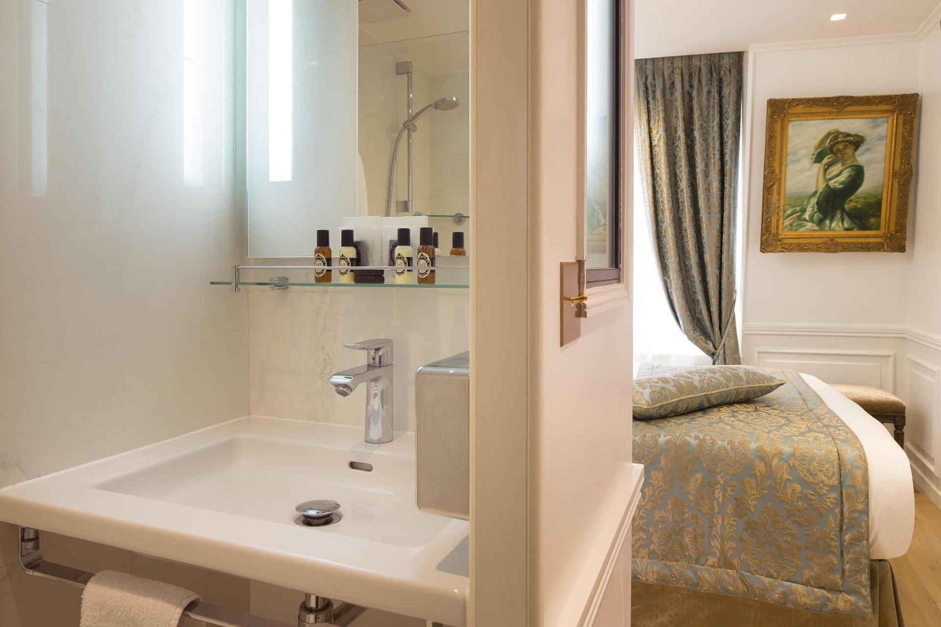Academie Hotel Saint Germain 6904 — 7