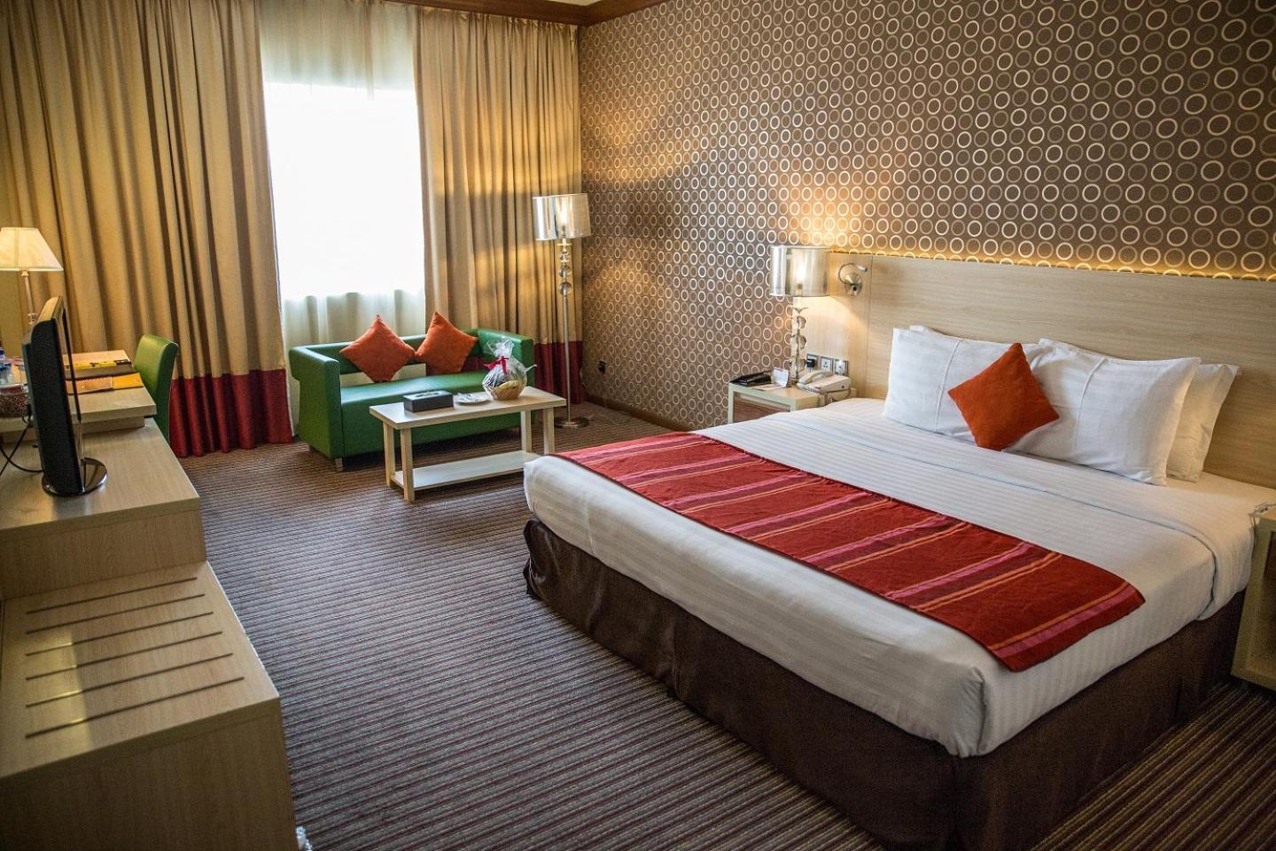 Saffron Boutique Hotel — 9