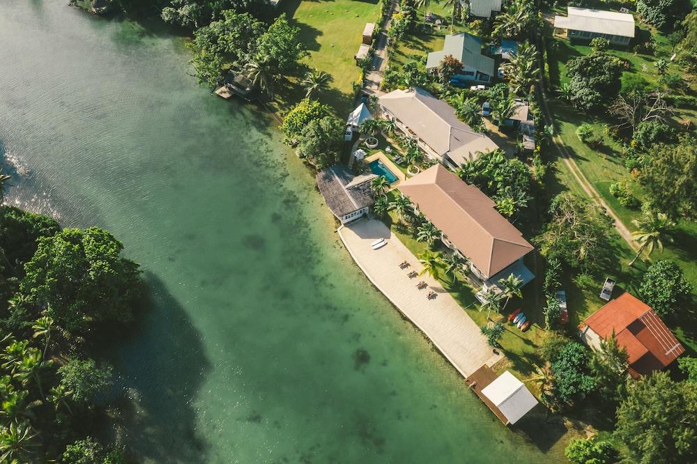 Tropicana Lagoon Resort 1131148 — 10