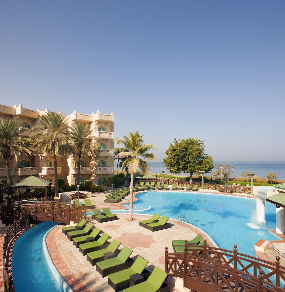 Grand Hyatt Muscat Hotel — 4