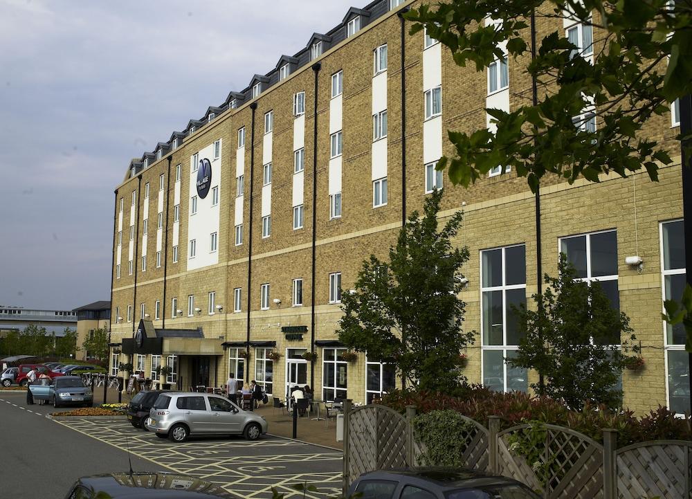 Village Urban Resort Bournemouth — 4