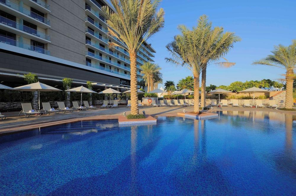 Yas Plaza Bay by IHG — 3