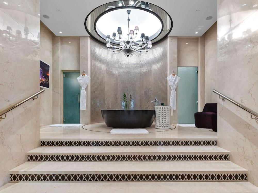 Rixos Marina Abu Dhabi — 4