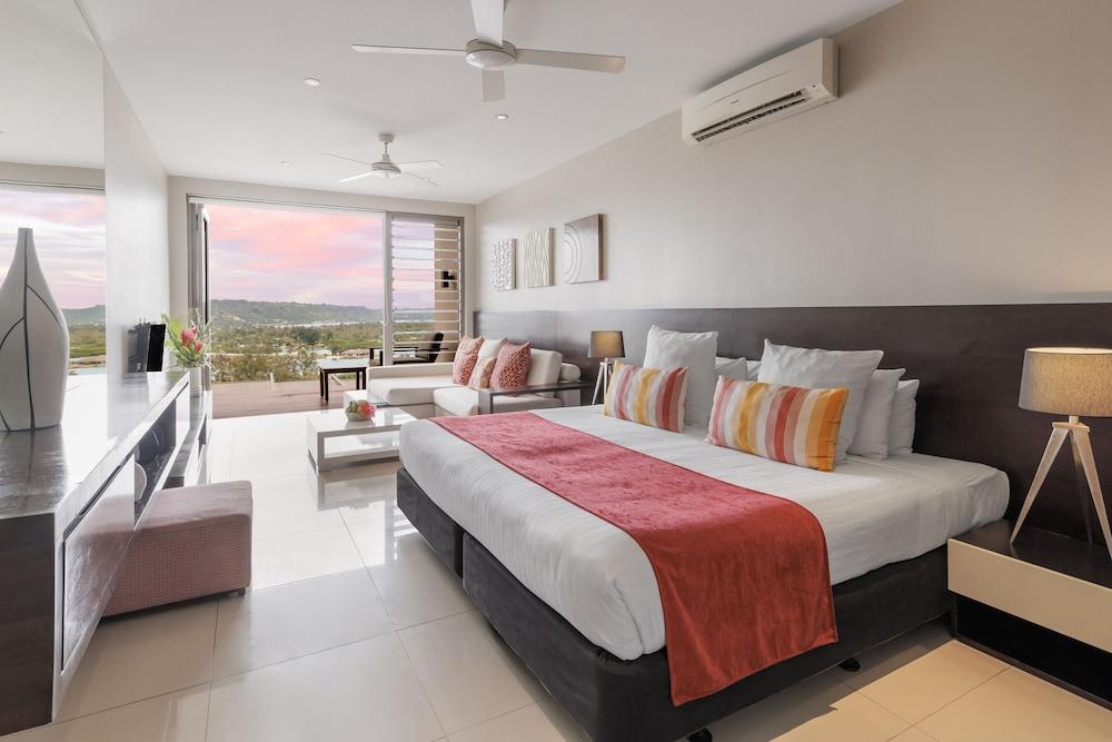 The Terraces Boutique Apartments — 8