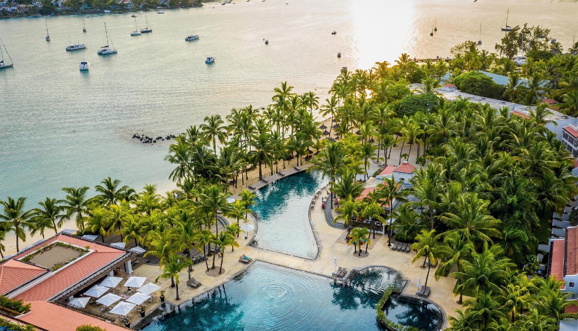 Mauricia Beachcomber Resort & Spa — 7