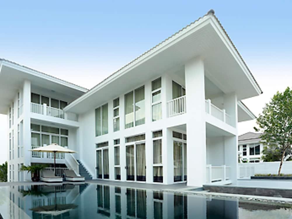 Premier Village Danang Resort — 1
