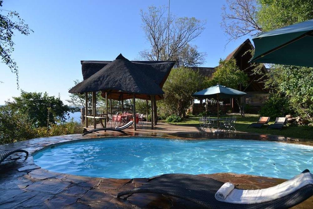 MUCHENJE SAFARI LODGE(T) — 1