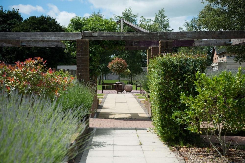 Barton Manor Hotel & Spa, BW Signature Collection — 9