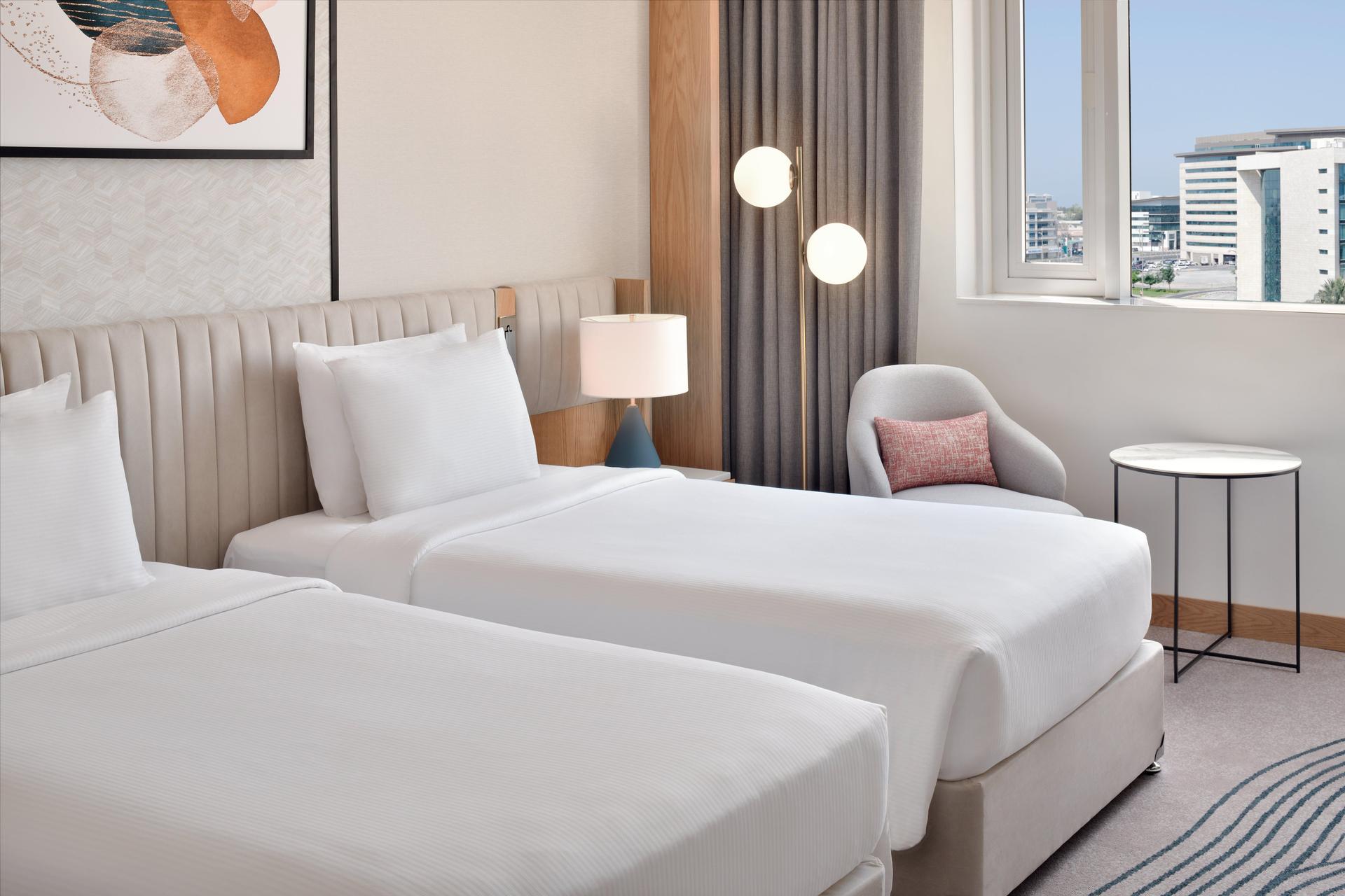 Crowne Plaza Dubai Jumeirah — 8