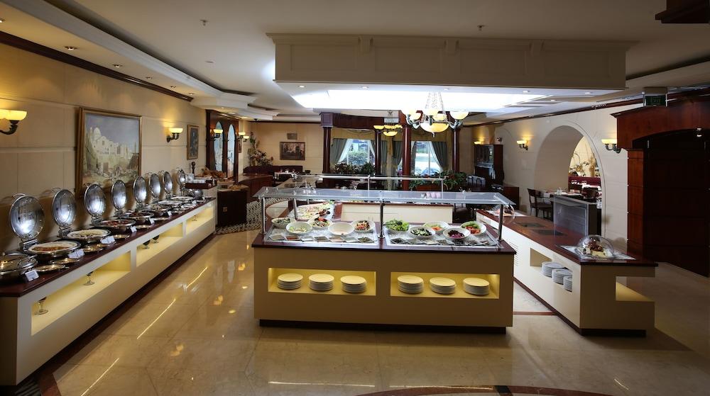 Knight Castle Hotel — 10