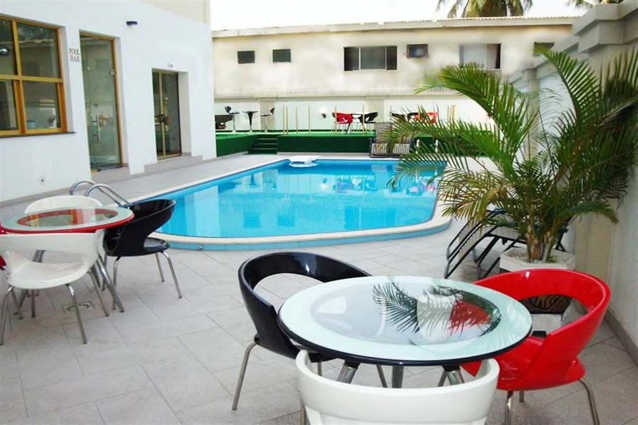 Chesney Hotel — 4