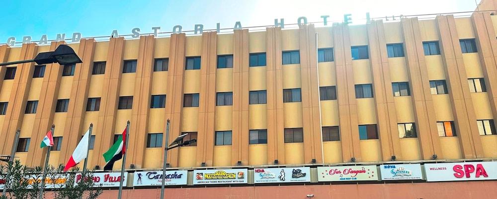 Grand Astoria Hotel — 1