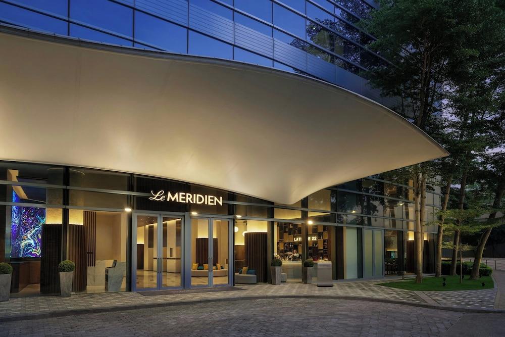 Le Meridien Cyberport — 1