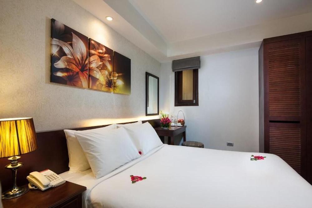 Dragon Pearl Hotel — 8