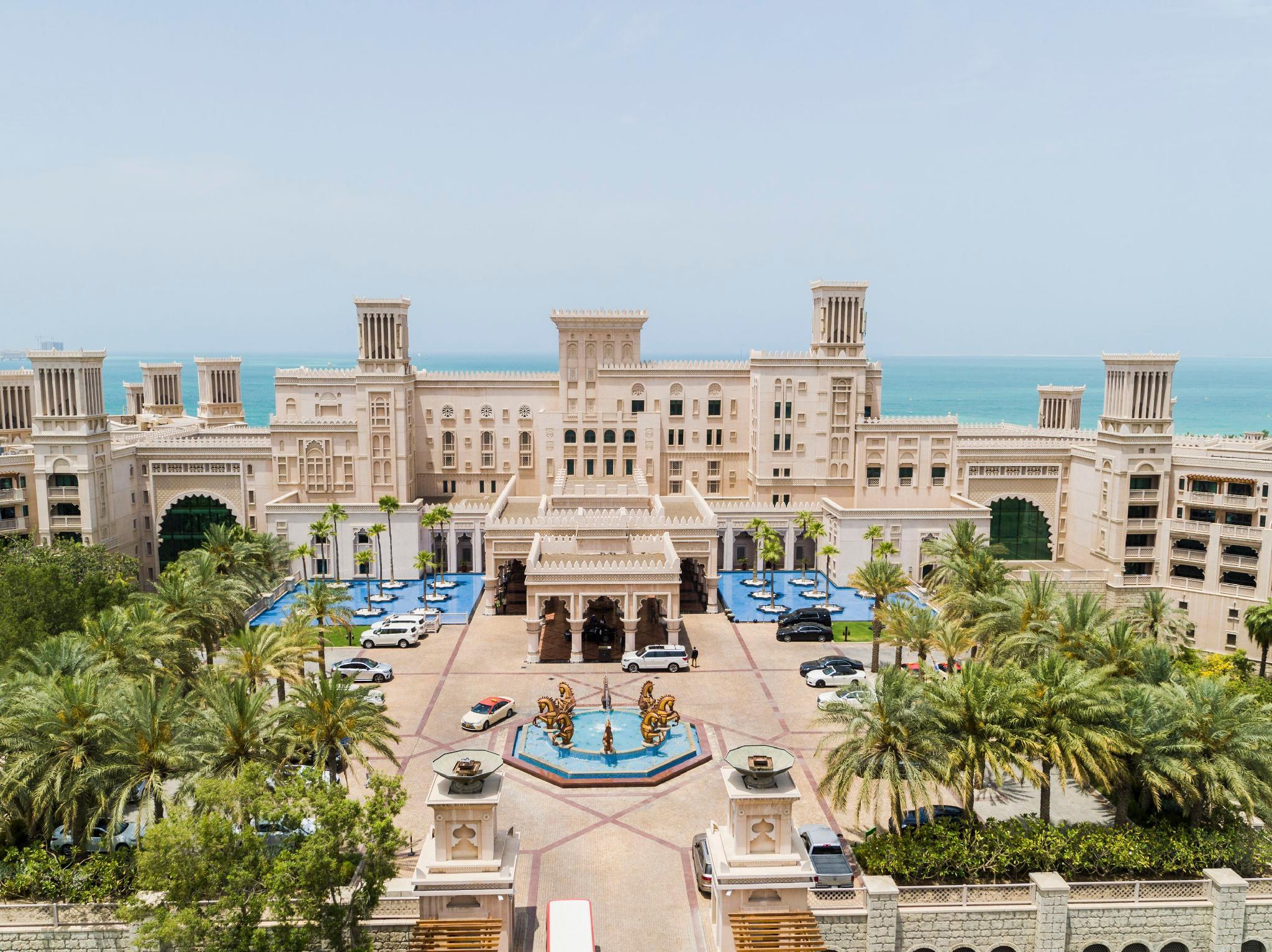 Jumeirah Al Qasr Dubai — 6
