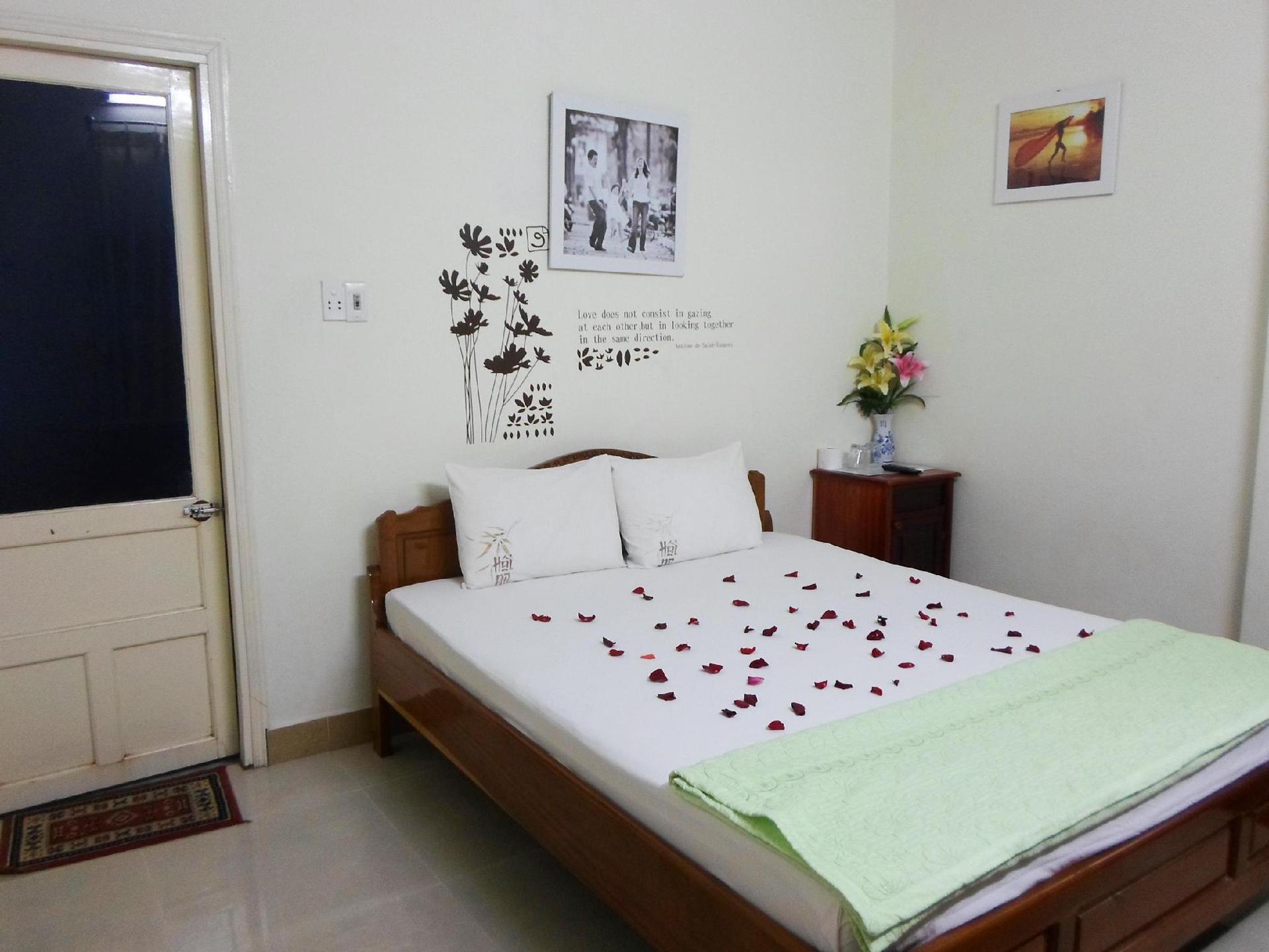 Lucky House Hotel — 10